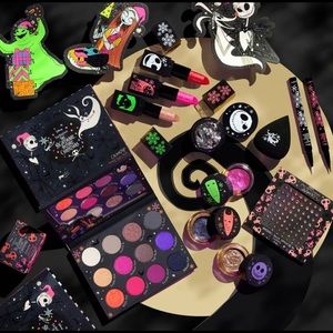 🎄NEW BNIB🎄Colourpop The Nightmare Before Christmas Collection